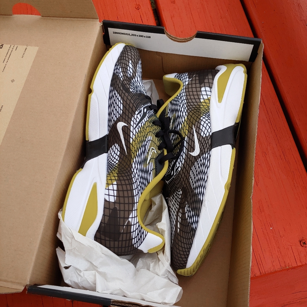 Men Nike Sneakers